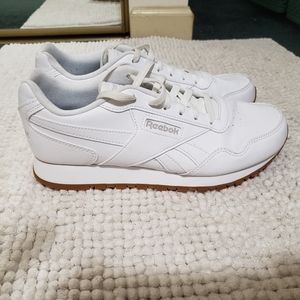 Classic Reebok Sneaker